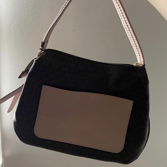 tote - Picture 2 of 4